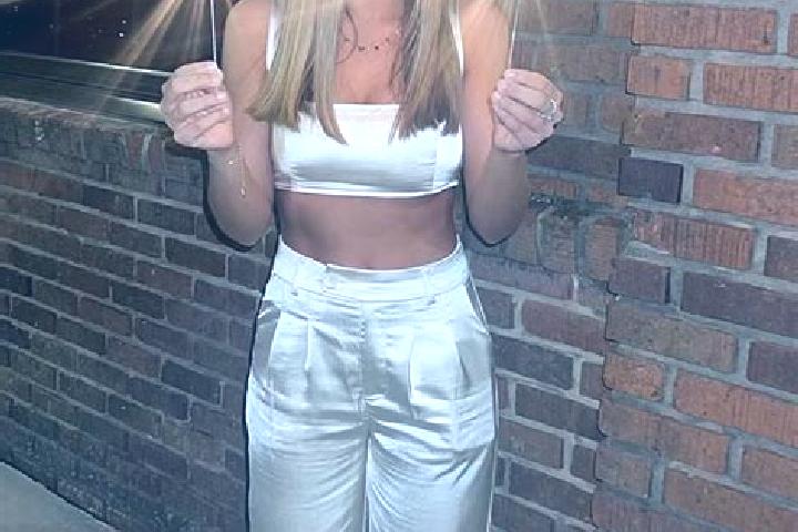 Chloe, 35 — Escort in Remerton, United States
