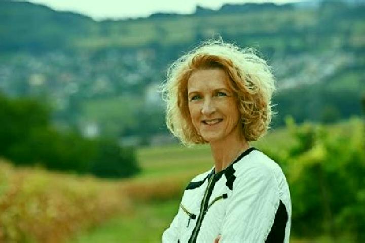 Chloe, 35 — Escort in Ruemmingen, Germany
