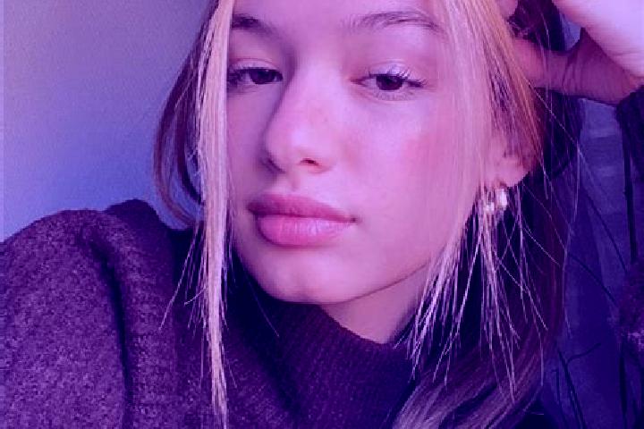 Chloe, 36, a blonde brown-eyed asian companion based in Marchtrenk. Offering Overnight, Fetish, OWO. Available for incall and outcall, day and evening dates.
