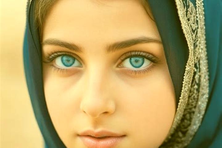 Chloe, 36, a blonde brown-eyed middle eastern companion based in Monasterace. Offering Deep French Kissing, Fetish, Striptease. Available for incall and outc...