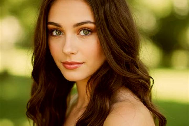 Chloe, 36, a brunette hazel-eyed mixed companion based in Bojanowo Stare. Offering Domination, A-Level, Massage, 69, Roleplay. Available for incall and outca...