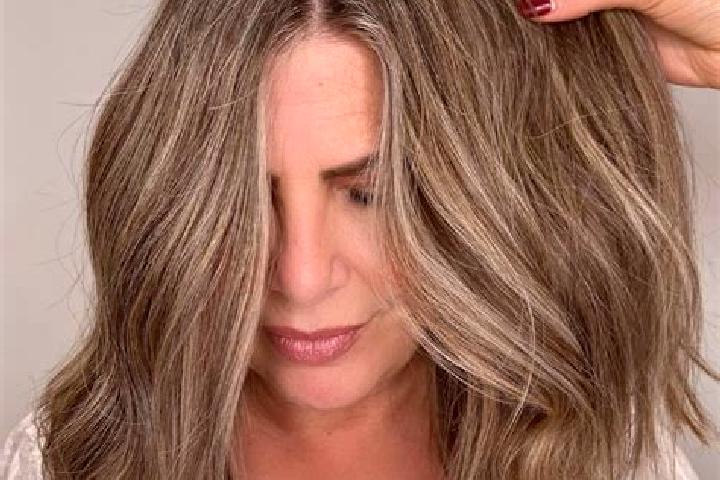 Chloe, 36, a dark blonde grey-eyed caribbean companion based in Bhatara. Offering Travel Companion, Overnight, Dinner Date, Girlfriend Experience. Available ...