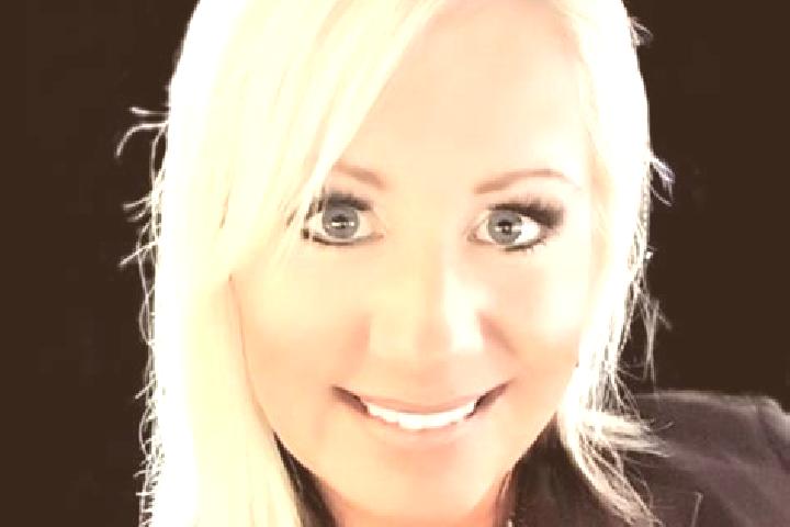 Chloe, 36 — Escort in Buckfield, United States