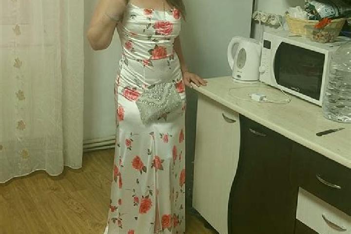 Chloe, 36 — Escort in Jegalia, Romania