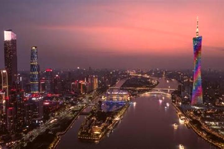 Chloe, 36 — Escort in Pingzhou, China
