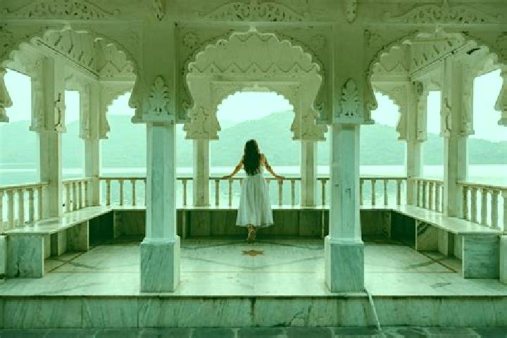 Chloe, 36 — Escort in Udaipur, India