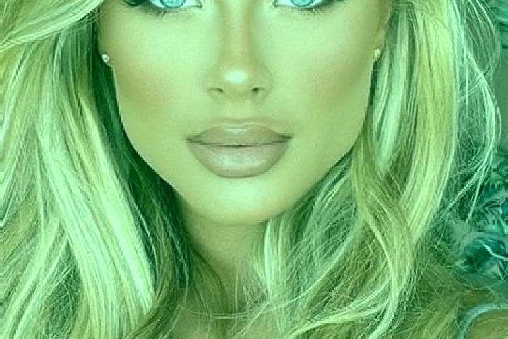Chloe, 37, a blonde hazel-eyed latina companion based in Mohale. Offering Erotic Massage, CIM, GFE, A-Level. Available for incall and outcall, day and evenin...