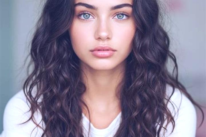 Chloe, 37, a brunette amber-eyed mediterranean companion based in Belam. Offering Massage, CIM, Roleplay. Available for incall and outcall, day and evening d...