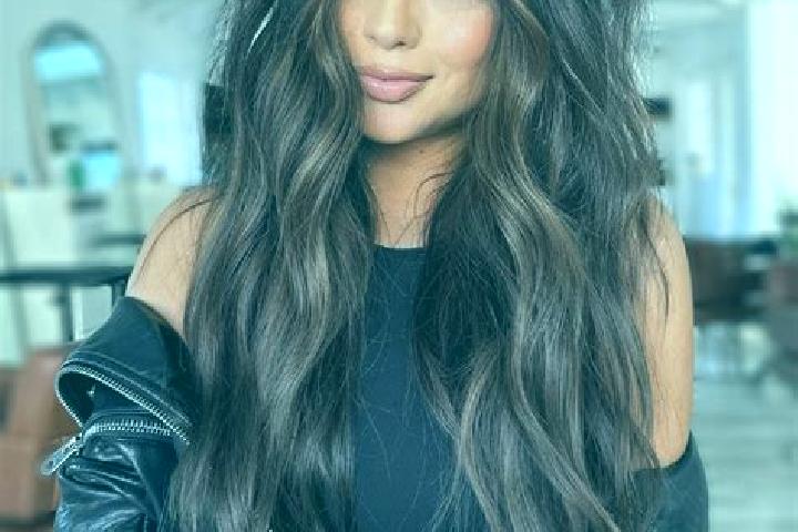 Chloe, 37, a brunette dark-eyed slavic companion based in Uranmarca. Offering OWO, 69, Domination, Duos. Available for incall and outcall, day and evening da...