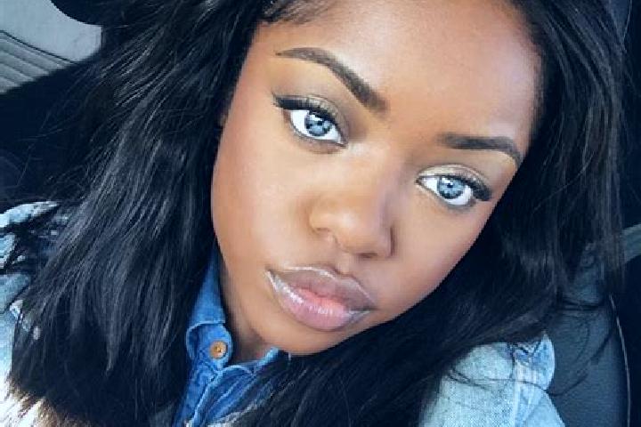 Chloe, 37, a dark blonde blue-eyed ebony companion based in Lake Benton. Offering BDSM, A-Level, CIM, Striptease, 69. Available for incall and outcall, day a...