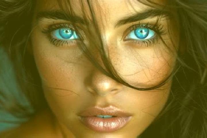 Chloe, 37, a red blue-eyed middle eastern companion based in Tyengala. Offering Dinner Date, Tantra, Duos, Travel Companion. Available for incall and outcall...