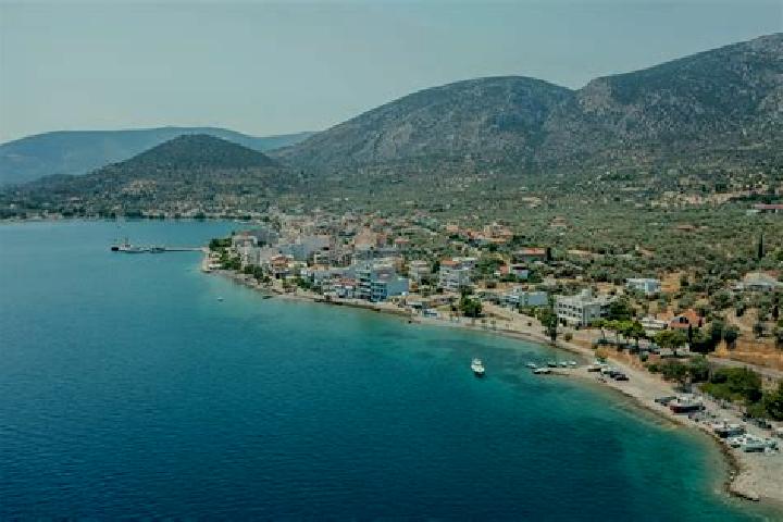 Chloe, 37 — Escort in Antikyra, Greece