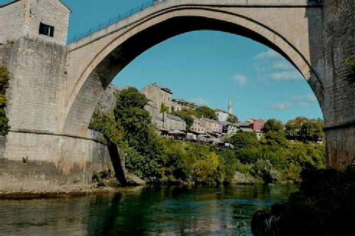 Chloe, 37 — Escort in Caklovici Gornji, Bosnia and Herzegovina