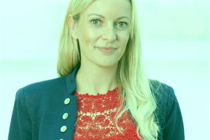 Chloe, 37 — Escort in Kessin, Germany