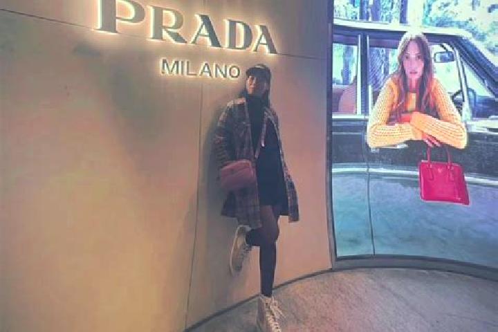 Chloe, 37 — Escort in Mirafuentes, Spain