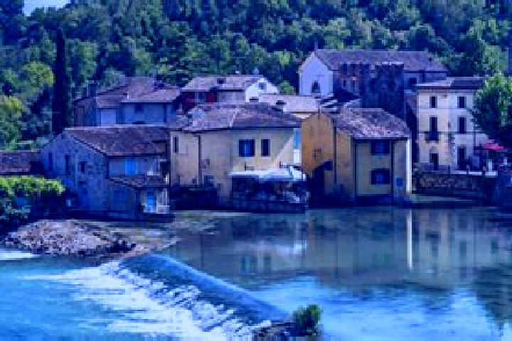 Chloe, 37 — Escort in Ponti sul Mincio, Italy