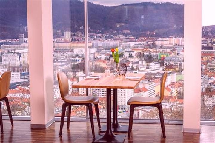 Chloe, 37 — Escort in Schlossberg, Austria