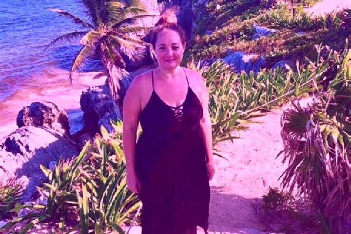 Chloe, 37 — Escort in Tulum, Mexico