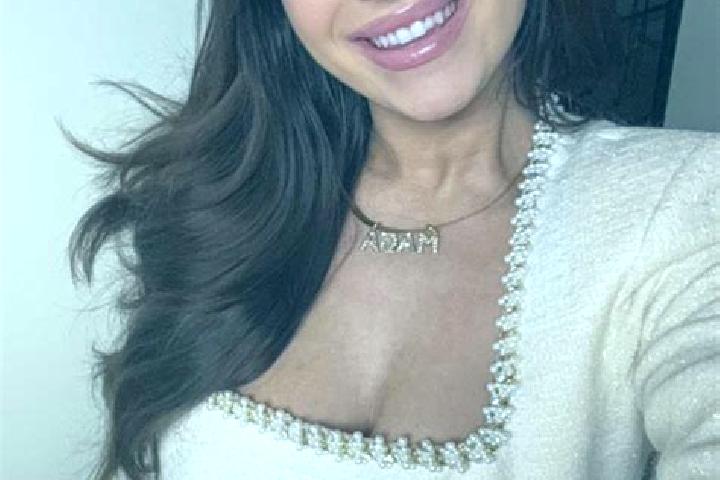 Chloe, 37 — Escort in Upper Saint Clair, United States