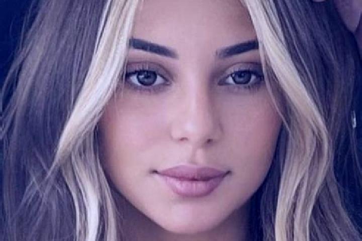 Chloe, 38, a blonde brown-eyed asian companion based in Neuf-Brisach. Offering Prostate Massage, Striptease, Couples, Massage. Available for incall and outca...