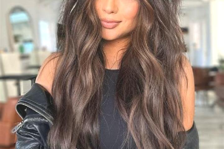 Chloe, 38, a brunette dark-eyed slavic companion based in Tamanco. Offering BDSM, Couples, Fetish, Striptease. Available for incall and outcall, day and even...