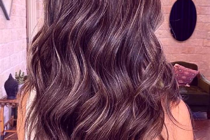 Chloe, 38, a brunette grey-eyed european companion based in Lockland. Offering Fetish, Deep French Kissing, Tantra, 69. Available for incall and outcall, day...