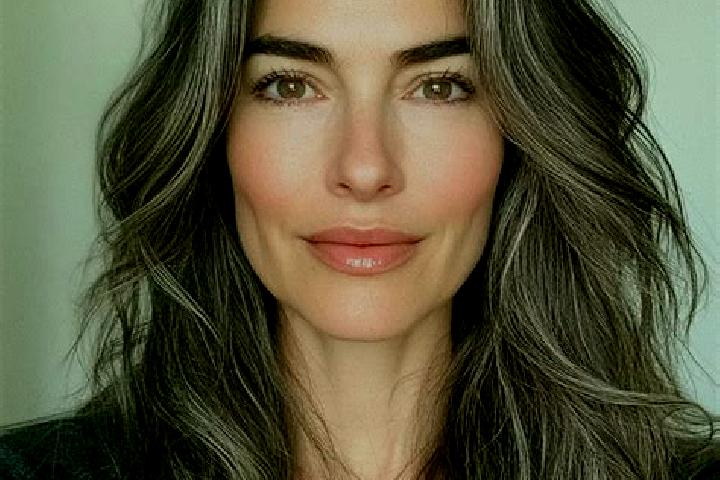 Chloe, 38, a brunette grey-eyed mixed companion based in Copacabana. Offering Fetish, Girlfriend Experience, Roleplay, Party Girl. Available for incall and o...