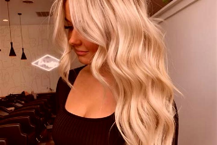 Chloe, 38, a platinum blonde amber-eyed latina companion based in Oroville East. Offering Massage, Dinner Date, OWO, Fetish, 69. Available for incall and out...