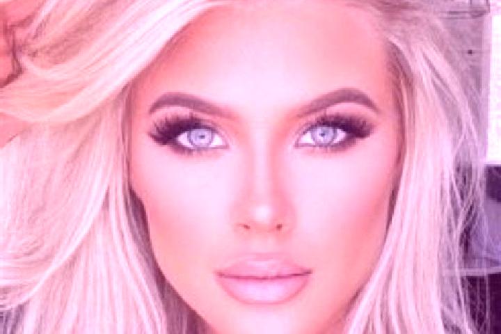 Chloe, 38, a platinum blonde hazel-eyed indian companion based in Chenghai. Offering Girlfriend Experience, Striptease, Couples, Dinner Date, Domination. Ava...