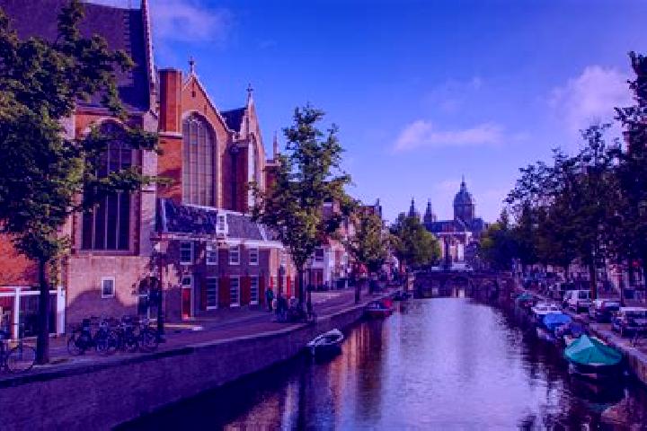 Chloe, 38 — Escort in Amsterdam, Netherlands