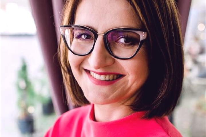 Chloe, 38 — Escort in Bolechowice, Poland