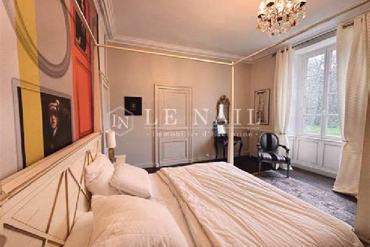Chloe, 38 — Escort in Les Lucs-sur-Boulogne, France