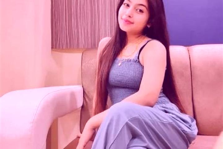 Chloe, 38 — Escort in Nanded, India