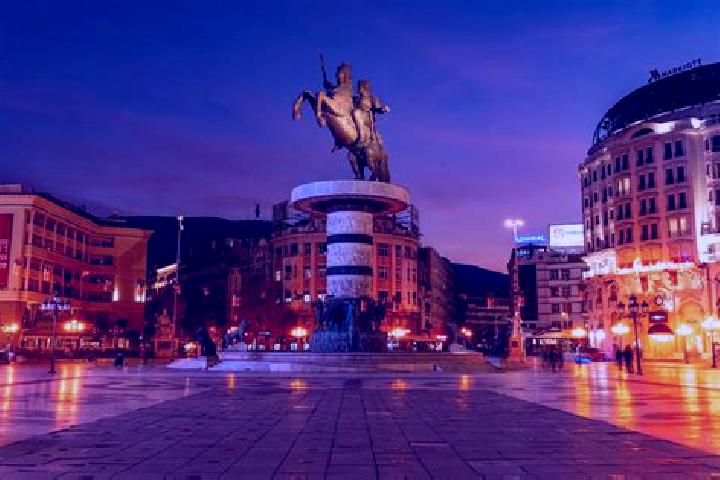 Chloe, 38 — Escort in Obrsani, North Macedonia