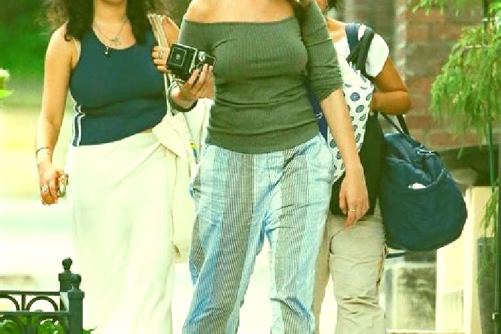 Chloe, 38 — Escort in Siuri, India