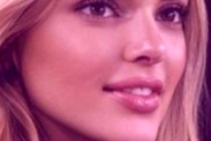 Chloe, 39, a blonde brown-eyed mediterranean companion based in Carceri. Offering Prostate Massage, 69, A-Level, GFE, Domination. Available for incall and ou...