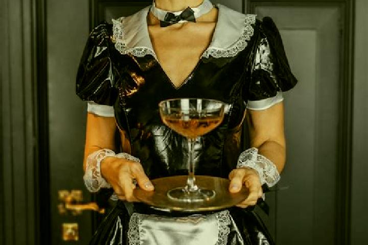 Chloe, 39, a red brown-eyed caucasian companion based in Copa. Offering Erotic Massage, Deep French Kissing, Dinner Date. Available for incall and outcall, o...