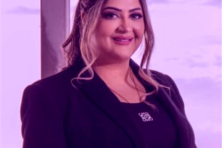 Chloe, 39 — Escort in Aksha, Russia