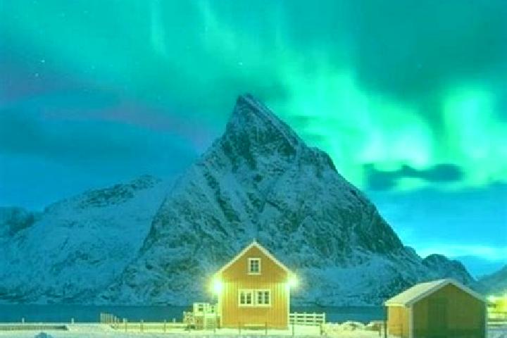 Chloe, 39 — Escort in Nordurthing, Iceland