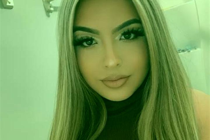 Clara, 20, a blonde amber-eyed latina companion based in Skagen. Offering Duos, Prostate Massage, Couples, A-Level, BDSM. Available for incall and outcall, d...