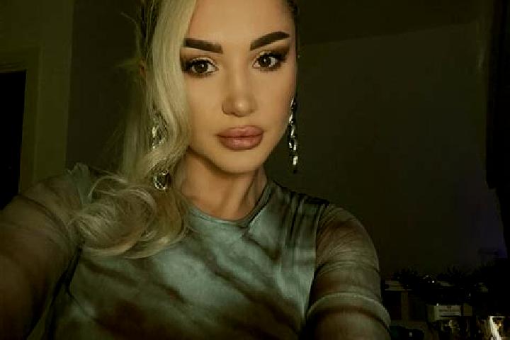 Clara, 20, a blonde dark-eyed caucasian companion based in Krasnogorskoye. Offering GFE, BDSM, CIM, Massage. Available for incall and outcall, day and evenin...