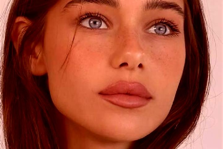 Clara, 20, a brunette grey-eyed middle eastern companion based in Taveta. Offering Roleplay, Girlfriend Experience, Travel Companion, GFE. Available for inca...