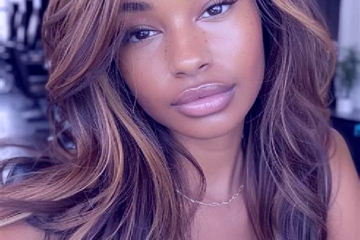 Clara, 20, a dark blonde amber-eyed mixed companion based in Preara-Moraro-Leva Nord. Offering Overnight, Domination, A-Level. Available for incall and outca...