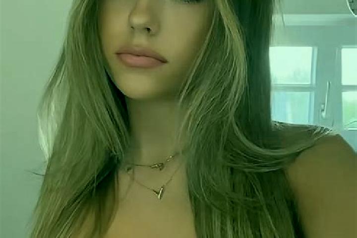 Clara, 20, a dark blonde brown-eyed mediterranean companion based in Dyemedougou. Offering GFE, Couples, Deep French Kissing, Girlfriend Experience, OWO. Ava...