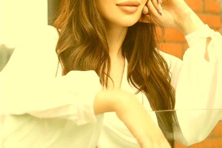 Clara, 20 — Escort in Buryn, Ukraine