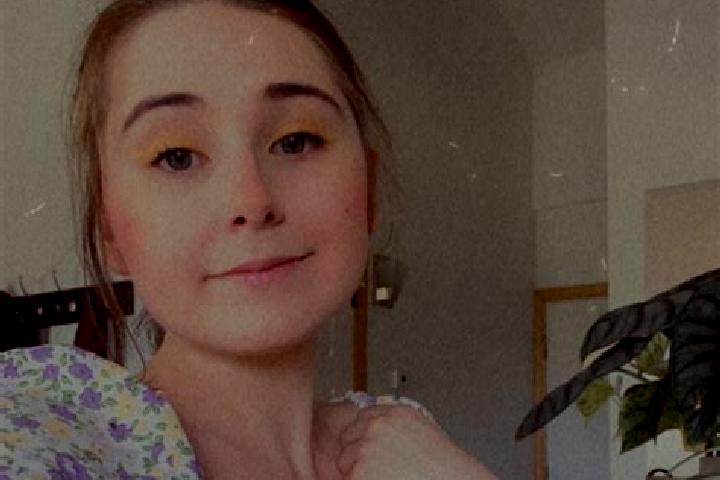 Clara, 20 — Escort in Lorenz Park, United States