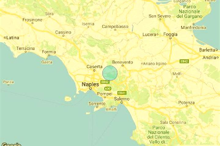 Clara, 20 — Escort in Paolisi, Italy