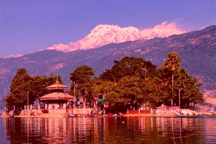 Clara, 20 — Escort in Pokhara, Nepal