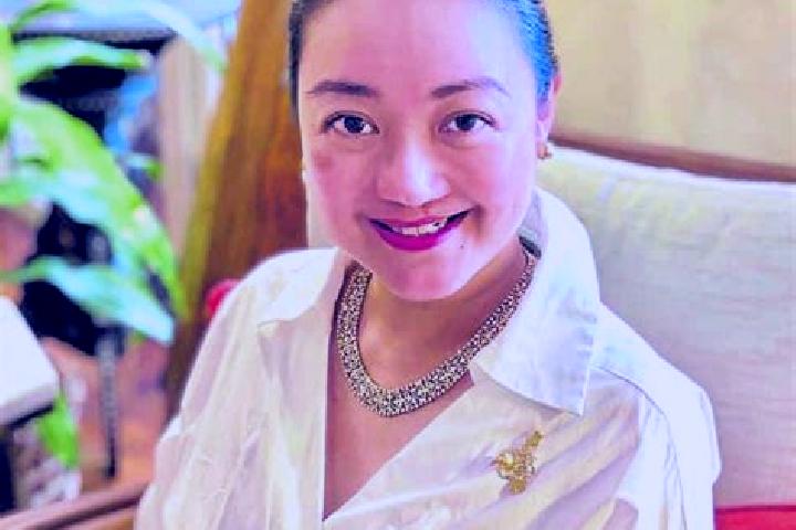 Clara, 20 — Escort in San Jorge, Philippines