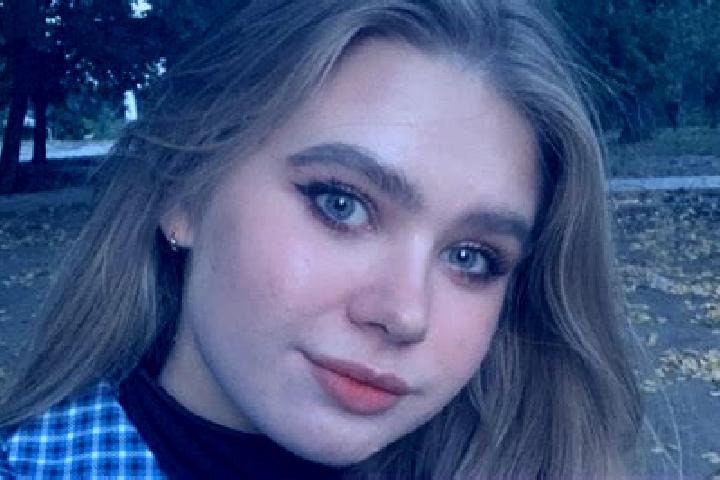 Clara, 20 — Escort in Timoshenko, Ukraine